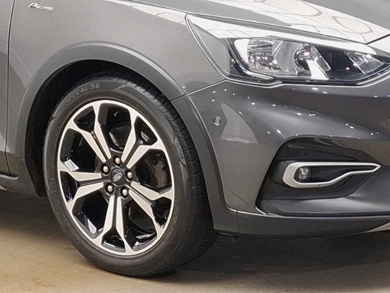 Used Ford Focus 2019 for sale - 76970439: Photo 9