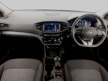 Used Hyundai IONIQ 2018 for sale - 79126596: Photo