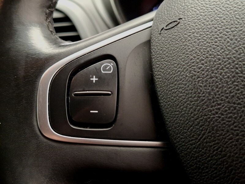 Used Renault Captur 2017 for sale - 77518347: Photo 17