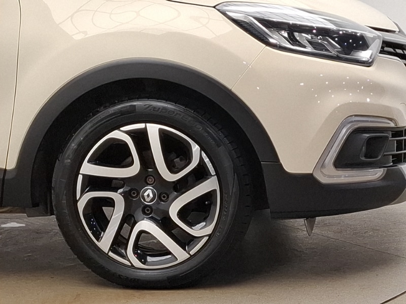 Used Renault Captur 2017 for sale - 77518347: Photo 9