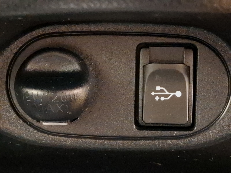 Used Toyota Yaris 2016 for sale - 77596903: Photo 16