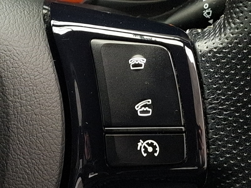 Used Toyota Yaris 2016 for sale - 77596903: Photo 19