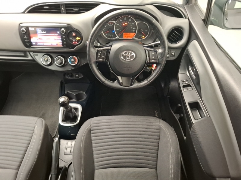 Used Toyota Yaris 2016 for sale - 77596903: Photo 7