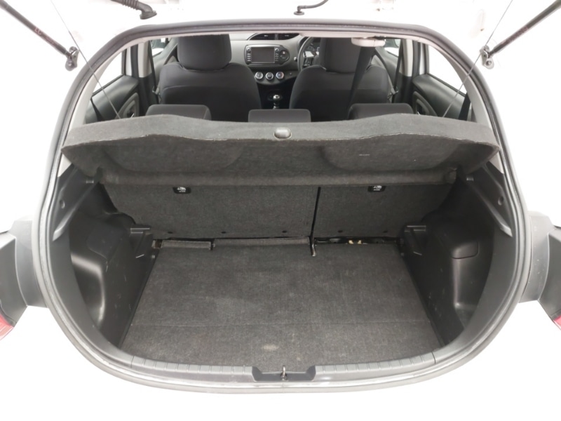Used Toyota Yaris 2019 for sale - 76183537: Photo 8