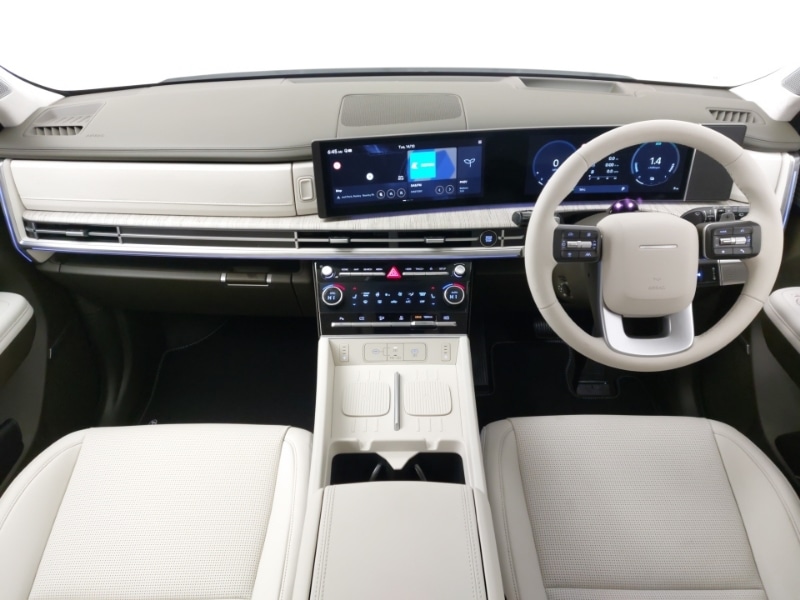 Used Hyundai Santa Fe 2025 for sale - 76275569: Photo 2