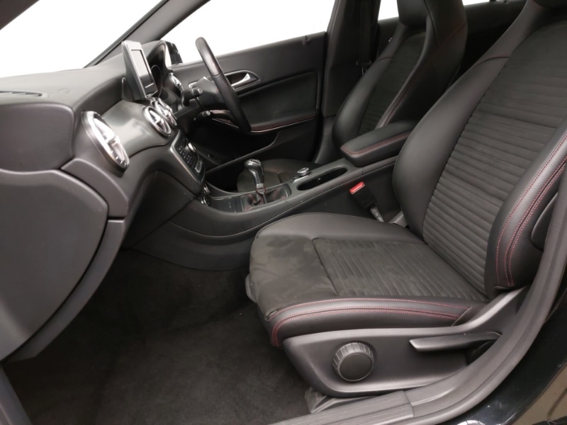 Used Mercedes-Benz CLA 2018 for sale - 77874384: Photo 5