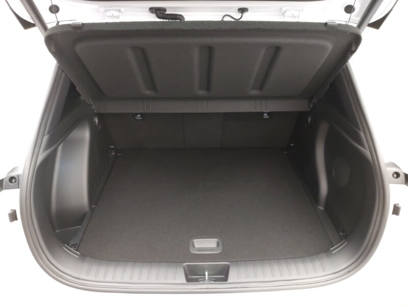 Used Hyundai KONA 2025 for sale - 77491640: Photo 8