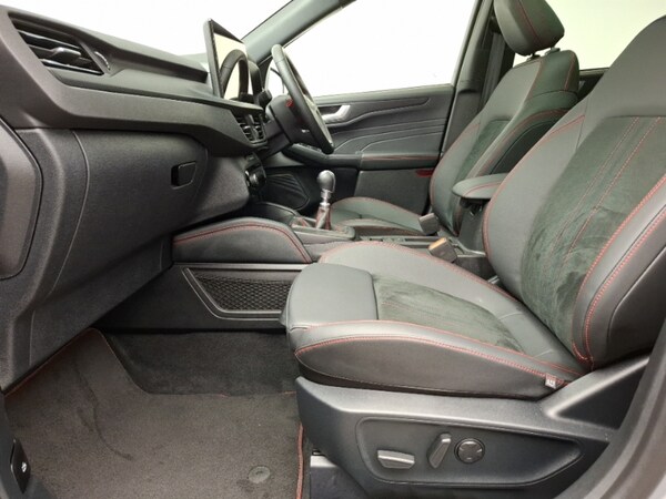 Used Ford Kuga 2025 for sale - 76108261: Photo 5