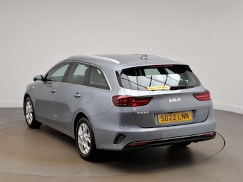 Used Kia Ceed 2022 for sale - 75424383: Photo