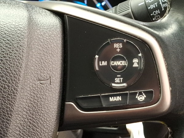 Used Honda Civic 2018 for sale - 76052365: Photo 19