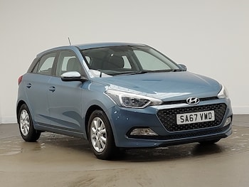 Used Hyundai i20 2017 for sale - 78085458: Photo