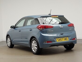 Used Hyundai i20 2017 for sale - 78085458: Photo