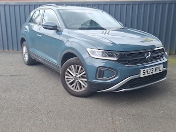 Used Volkswagen T-Roc 2023 for sale - 79561877: Photo