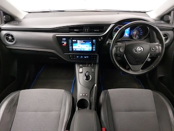 Used Toyota Auris 2017 for sale - 78532932: Photo
