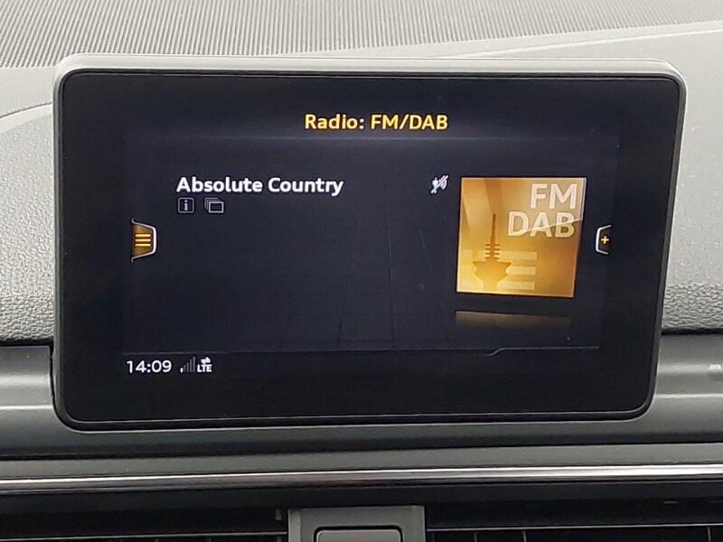 Used Audi A4 2018 for sale - 77682616: Photo 10