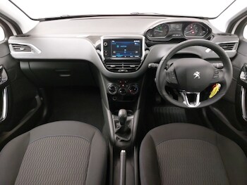 Used Peugeot 208 2018 for sale - 77922674: Photo