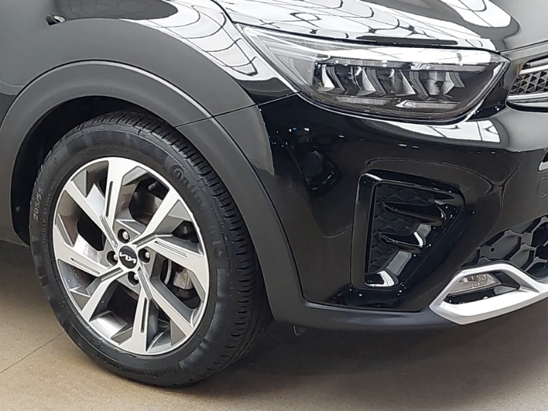 Used Kia Stonic 2023 for sale - 76518735: Photo 9