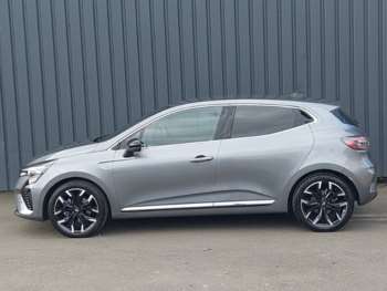 Used Renault Clio 2024 for sale - 74354743: Photo