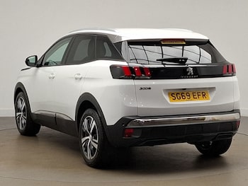 Used Peugeot 3008 2019 for sale - 76602510: Photo