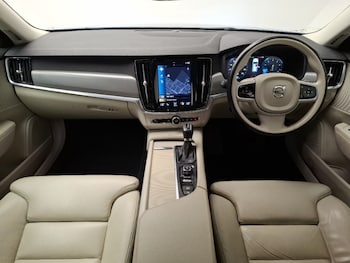 Used Volvo V90 2020 for sale - 78126154: Photo