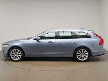 Used Volvo V90 2020 for sale - 78126154: Photo