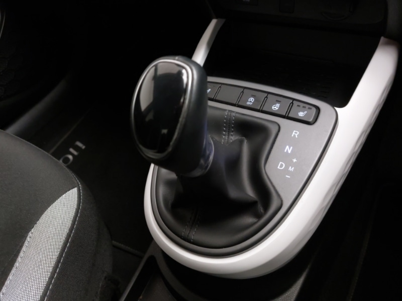 Used Hyundai i10 2022 for sale - 76543690: Photo 15