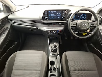 Used Hyundai i20 2022 for sale - 76537274: Photo