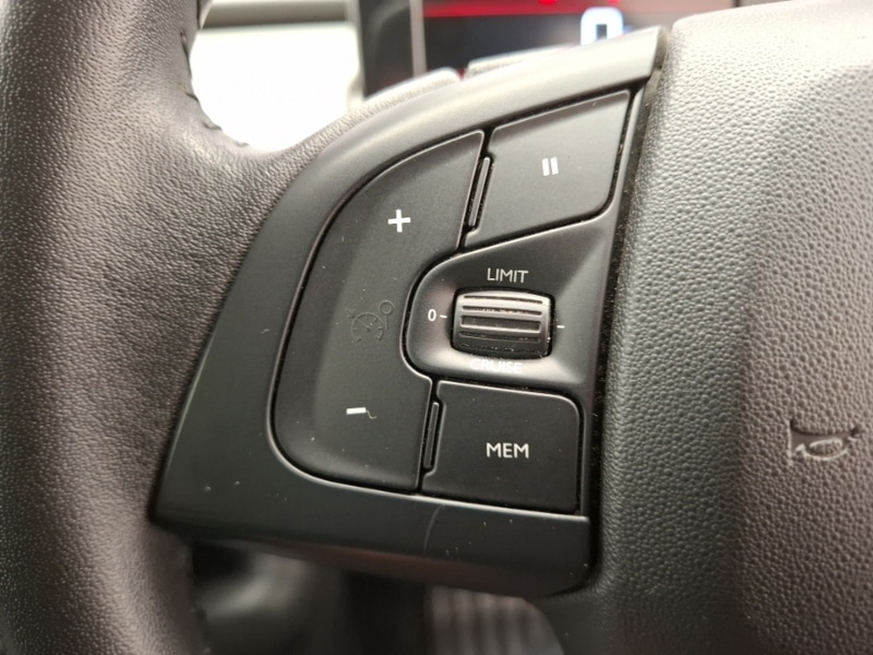 Used Citroen C4 Cactus 2018 for sale - 76078484: Photo 17