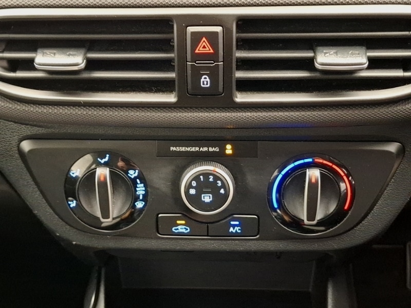 Used Hyundai i10 2021 for sale - 76785697: Photo 16