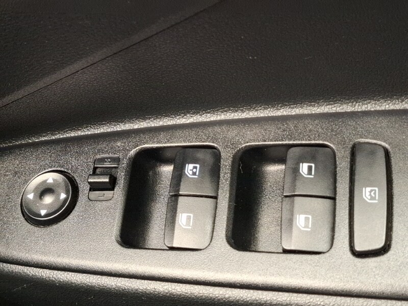 Used Hyundai i10 2021 for sale - 76785697: Photo 19