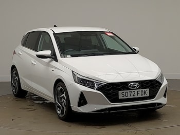 Used Hyundai i20 2023 for sale - 78046521: Photo