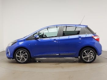 Used Toyota Yaris 2019 for sale - 75583979: Photo