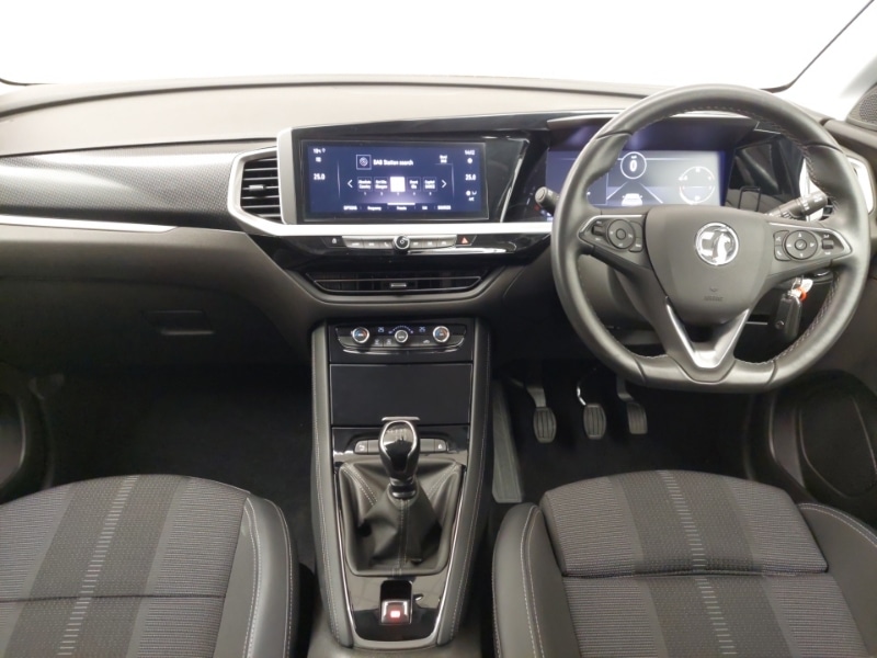 Used Vauxhall Grandland 2023 for sale - 76880397: Photo 2
