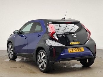 Used Toyota Aygo X 2023 for sale - 79550130: Photo
