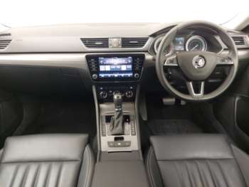 Used Skoda Superb 2019 for sale - 74737635: Photo