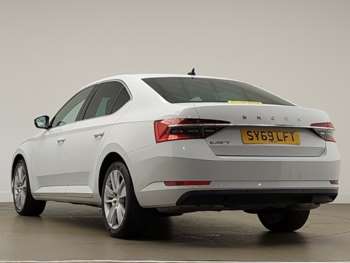 Used Skoda Superb 2019 for sale - 74737635: Photo