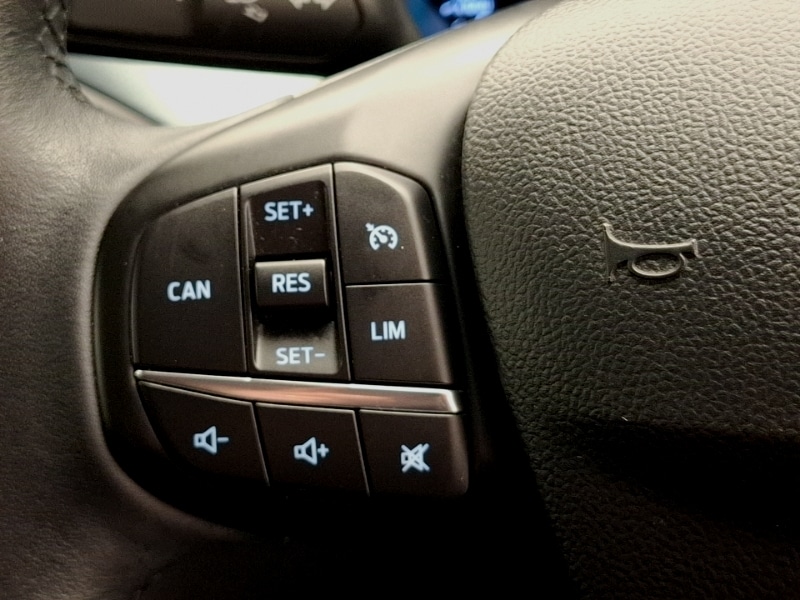 Used Ford Focus 2019 for sale - 76289611: Photo 18