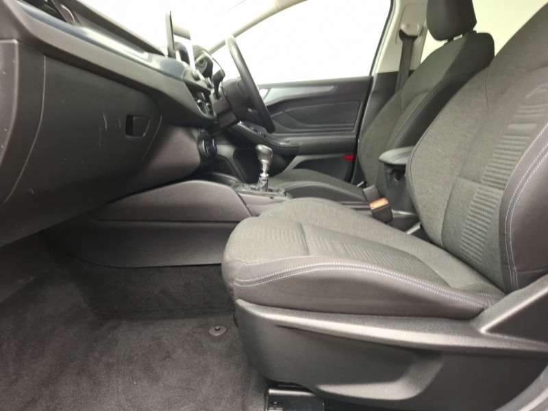 Used Ford Focus 2019 for sale - 76289611: Photo 5