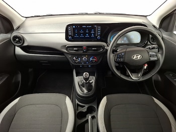 Used Hyundai i10 2025 for sale - 79100973: Photo