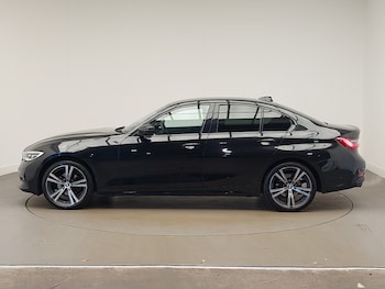 Used BMW 3 Series 2020 for sale - 77623850: Photo