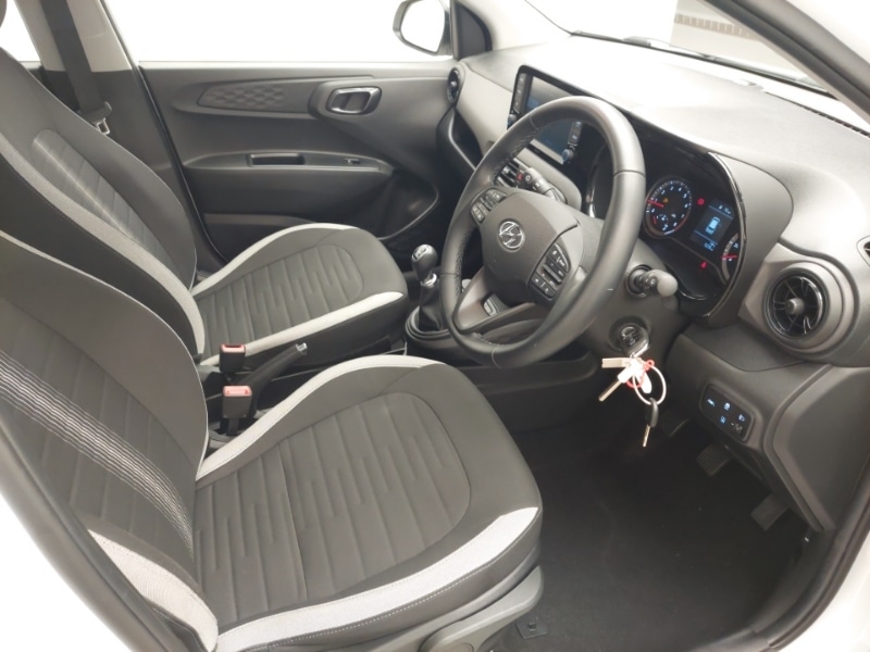 Used Hyundai i10 2022 for sale - 76920444: Photo 13