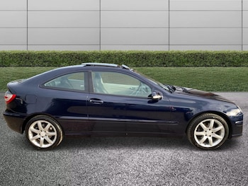 Used Mercedes-Benz C Class 2007 for sale - 79061748: Photo