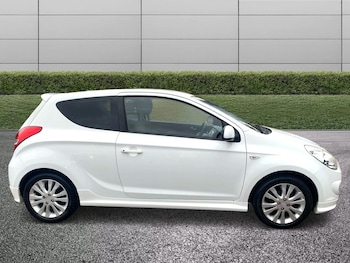 Used Hyundai i20 2011 for sale - 79565517: Photo