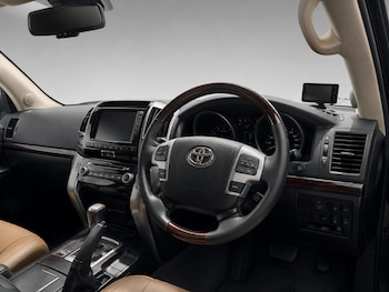 Used Toyota Land Cruiser Amazon 2015 for sale - 79330188: Photo