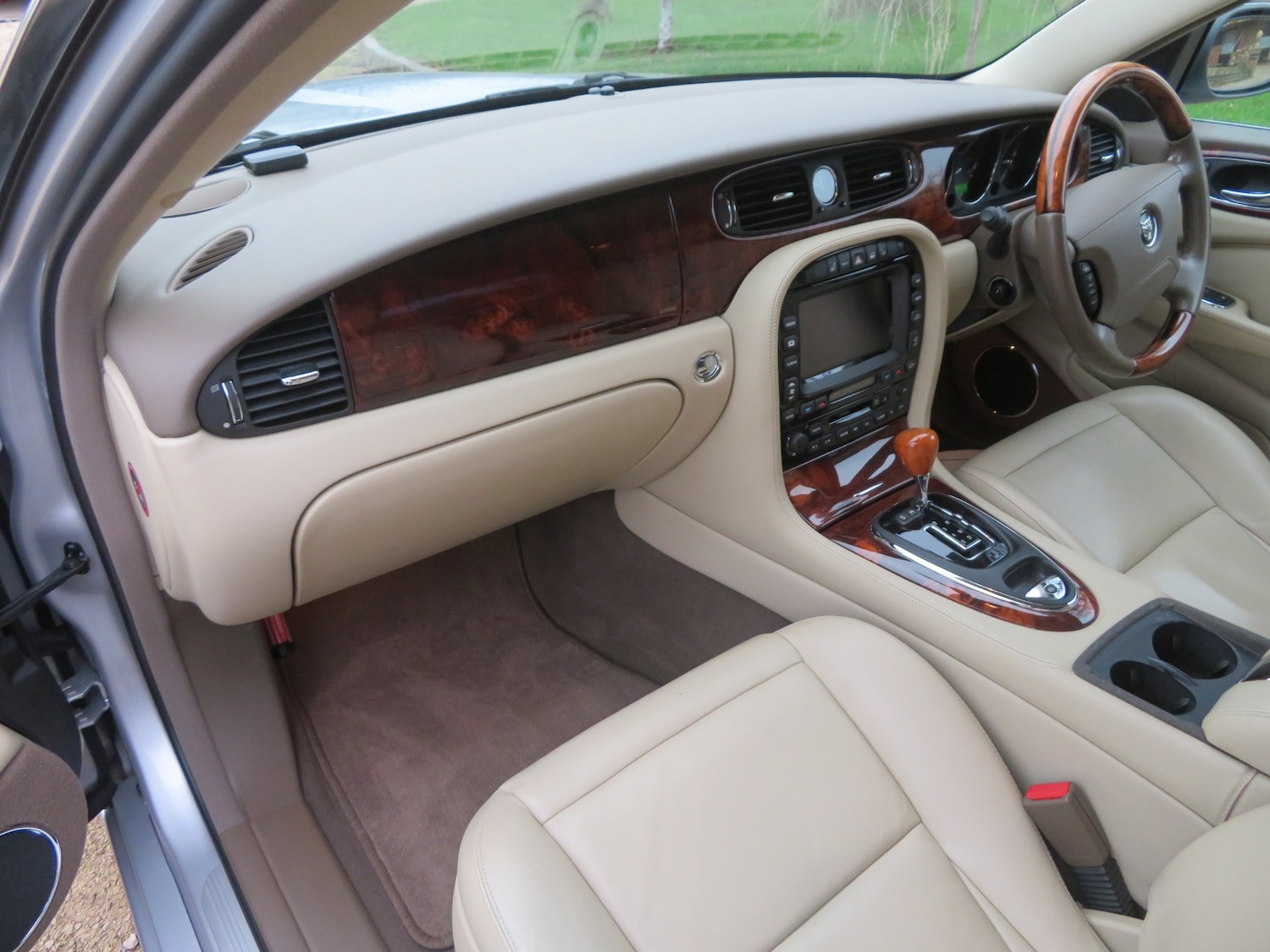 Used Jaguar XJ 2021 for sale - 77179541: Photo 19