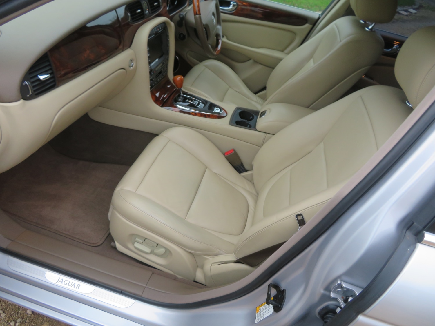 Used Jaguar XJ 2021 for sale - 77179541: Photo 20