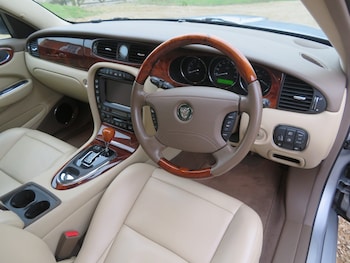 Used Jaguar XJ 2005 for sale - 77179541: Photo