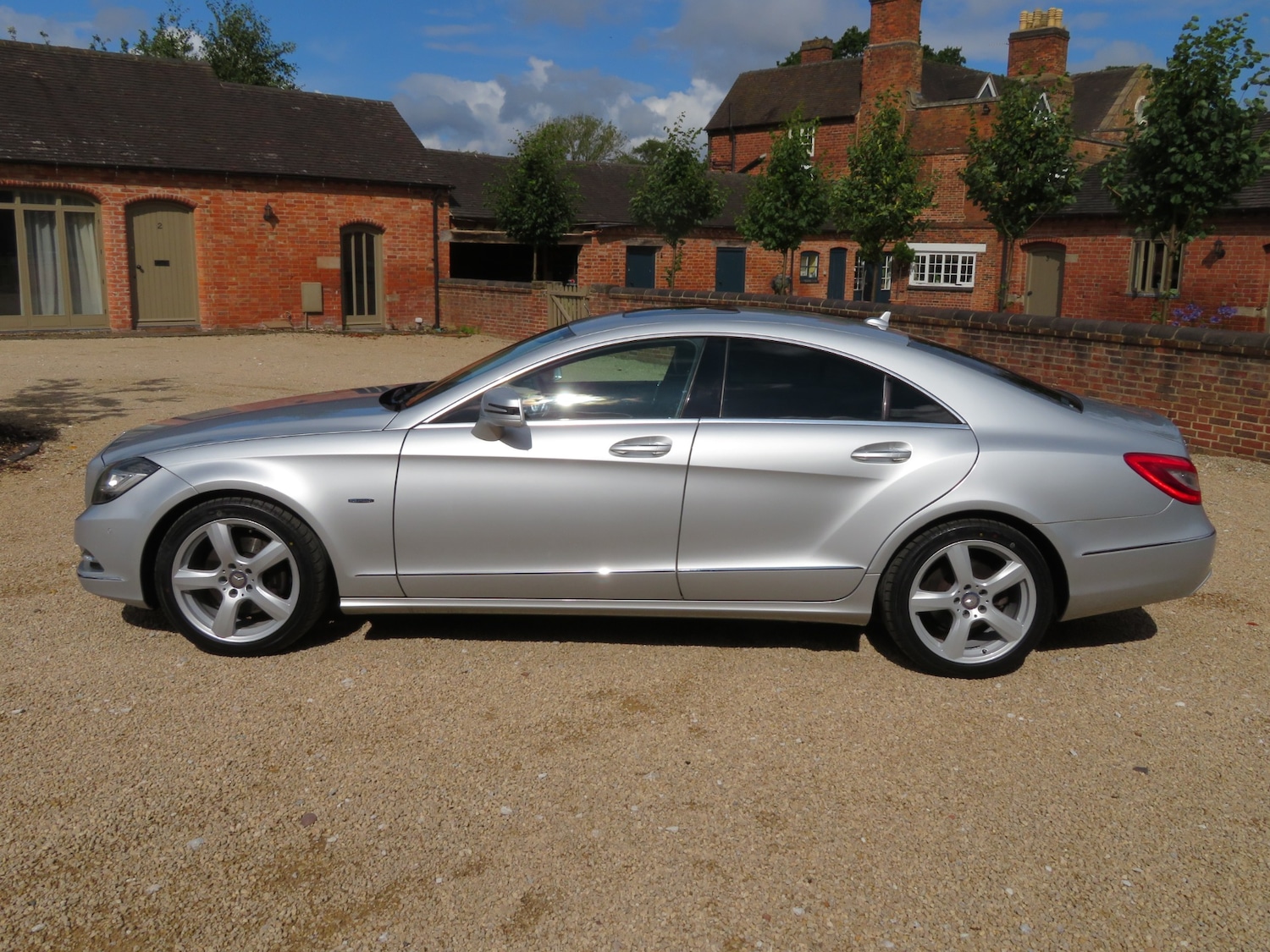 Used Mercedes-Benz CLS 2023 for sale - 76096007: Photo 11