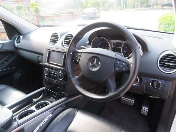 Used Mercedes-Benz M-Class 2007 for sale - 74779479: Photo 2