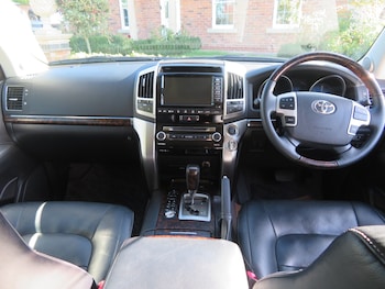 Used Toyota Land Cruiser 2014 for sale - 76045772: Photo